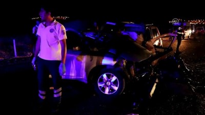 İki otomobil çarpıştı: 1 ölü 4 yaralı - BATMAN