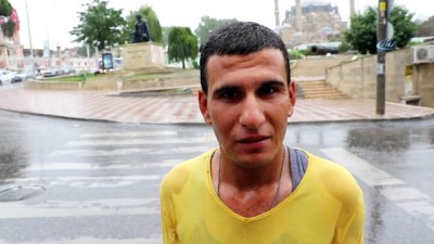 gunesli hava -  Bir anda bastırdı, caddeler 5 dakikada göle döndü Videosu