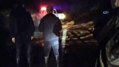 kurtarma ekibi -  - Çin'de Heyelanda Mahsur Kalan 21 Kişi Kurtarıldı Videosu