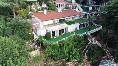 kacis -  Adnan Oktar'ın villasından kaçarken kullandığı Patika yol ilk kez bu kadar net görüntülendi  Videosu