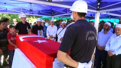 sehit polis -  Şehit polis memuru son yolculuğuna uğurlandı  Videosu