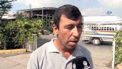 minibuscu -  Belediye temizlik işçisinden örnek davranış Videosu