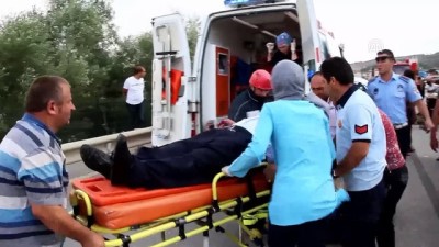 Samsun'da cip ile hafif ticari araç çarpıştı: 6 yaralı