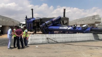 acil servis - Vinç devrildi: 1 yaralı - KONYA  Videosu