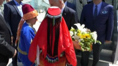 milletvekili -  Bakan Arslan mazbatasını aldı  Videosu