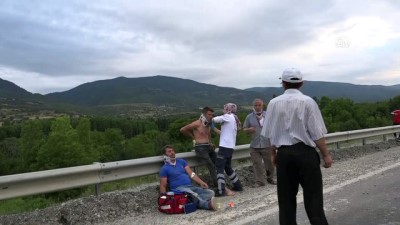 insaat iscileri - Kamyonet devrildi: 6 yaralı - KASTAMONU Videosu
