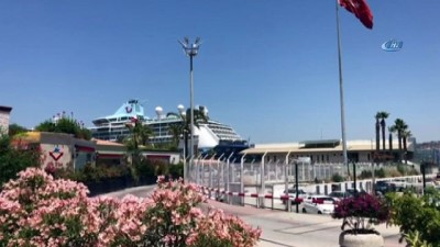 yolcu gemisi -  - Kuşadası’na 2018 sezonunun en büyük gemisi yanaştı  Videosu