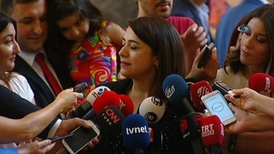 erken secim -  Milletvekili kayıtları devam ediyor... Vekiller erken seçim konusunu değerlendirdi  Videosu