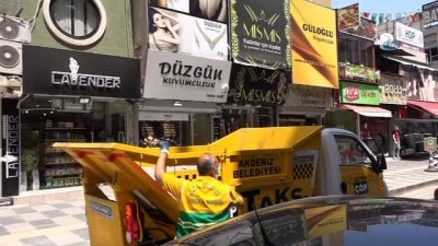 kati atik bertaraf tesisi -  Bu taksiler çöp topluyor  Videosu