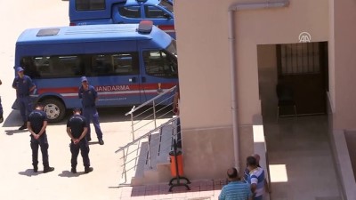 yardim cagrisi - KKTC açıklarında göçmenleri taşıyan teknenin batması - Göçmenlerin sevki - MERSİN  Videosu