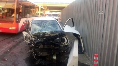 ikiztepe - Otomobil mobilya mağazasına çarptı: 4 yaralı - İZMİR  Videosu