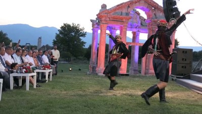 halk oyunlari - Afrodit'in kentinde senfonik konser - AYDIN  Videosu