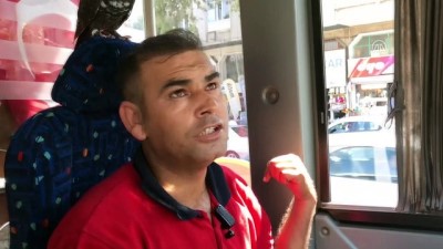 hayvan sevgisi - Yaralı bulduğu güvercinle direksiyon sallıyor - KAHRAMANMARAŞ Videosu