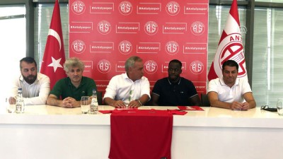 imza toreni - Antalyaspor Aly Cissokho ile sözleşme imzaladı - ANTALYA Videosu