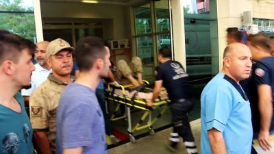 askeri arac -  Siirt'te askeri araç devrildi: 4 yaralı  Videosu