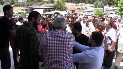 cenaze namazi - Şoförler ve Otomobilciler Odası Başkanı Kozan, toprağa verildi - KAHRAMANMARAŞ  Videosu