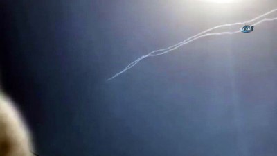 hava sahasi -  - İsrail, Suriye Jetini Düşürdü
- Netanyahu: 'Hava Kuvvetlerimiz Golan'ın Güneyinde Sukhoi Tipi Savaş Uçağını Düşürdü'  Videosu