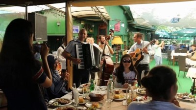 kiz kardes -  Eyüpsultanlı gençler Balkanları gezdi  Videosu