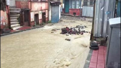 gokyuzu -  İstanbul'u kara bulutlar böyle sardı  Videosu