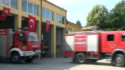 tatbikat -  2 aracın alev alev yandığı tatbikat gerçeğini aratmadı Videosu