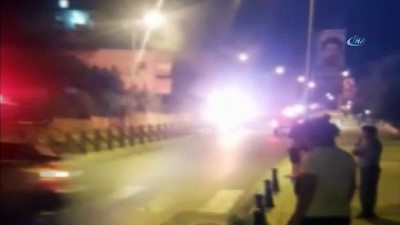 direksiyon -  Alev alan otomobilden son anda kurtuldular  Videosu