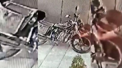 motosikletci - Motosiklet hırsızlığı güvenlik kamerasında - VAN  Videosu
