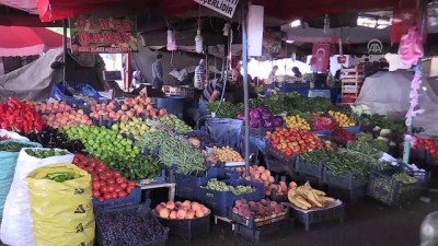 zabita memuru - Semt pazarının duasını zabıta memuru yaptırıyor - UŞAK  Videosu