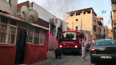 katil zanlisi -  Yakınının öldüğü duydular, katil zanlısının evini ve iş yerini kundakladılar Videosu