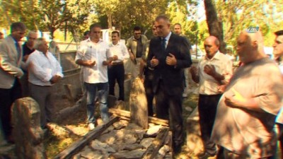 mezarlik ziyareti -  Kültür ve Turizm Bakanı Ersoy, baba ocağında Videosu