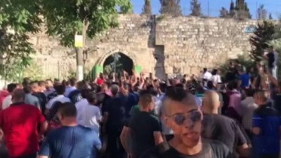 oturma eylemi - - Mescid-i Aksa'nın kapıları yeniden açıldı Videosu