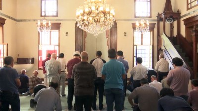 cami bahcesi - Restorasyonu tamamlanan İlyas Çelebi Camisi ibadete açıldı - İSTANBUL Videosu