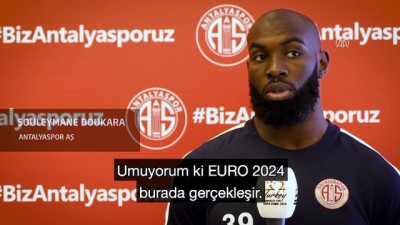 dera - Antalyasporlu 3 oyuncudan Türkiye'ye Avrupa Şampiyonası desteği - İSTANBUL Videosu