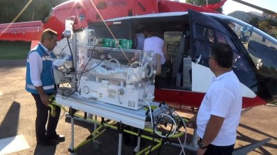 ikiz bebekler -  Yeni doğan ikizlerden biri hava ambulansı ile sevk edildi Videosu