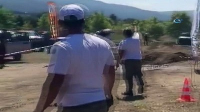 amator kamera -  Off-Road yarışında kaza yapan sürücünün sevinci herkesi şaşırttı  Videosu