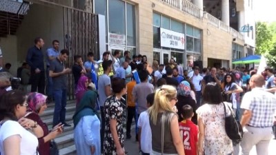 politika -  Iğdırlılar Leyla ve Eylül için toplandı  Videosu