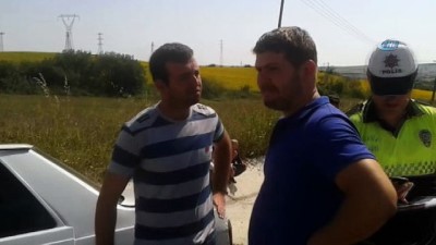 direksiyon -  Taklalar atan araçtan sağ çıktılar  Videosu