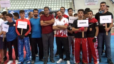 Türkiye Kick Boks Şampiyonası Elazığ’da başladı