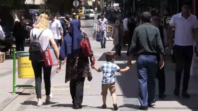 isitme cihazi - 'Haluk Levent'in yeleği' sayesinde yeniden duymaya başladı - GAZİANTEP  Videosu