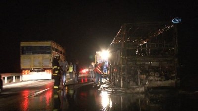 sparta -  Seyir halindeki otobüs küle döndü  Videosu