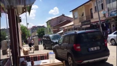 silahli kavga -  Karlıova’da silahlı kavga: 3 yaralı Videosu