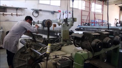 hayirseverler - Suriyelilerin yaralarını İHH sarıyor  Videosu