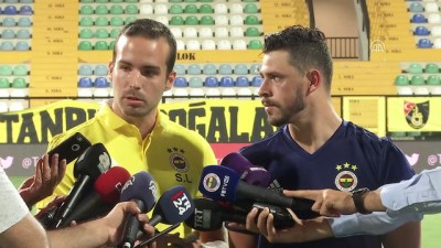 a milli takimi - Fenerbahçe ilk hazırlık maçını oynadı - Giuliano/Aatıf - İSTANBUL Videosu