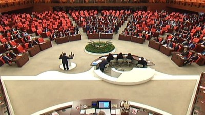 27. Dönem Uşak Milletvekilleri yemin ederek görevlerine başladı - TBMM 