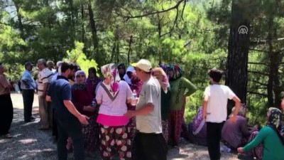 Uçuruma devrilen araçtaki 4 kişi ölü bulundu - ANTALYA 