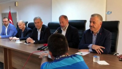 tren kazasi -  Akdağ tren faciasının bilançosunu açıkladı: ' Kazada 24 vatandaşımız hayatını kaybetmiştir yaralılarımıza müdahale devam etmektedir'  Videosu