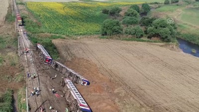 tren kazasi - Enkaz kaldırma ve onarım çalışmaları - Havadan görüntüler - TEKİRDAĞ  Videosu