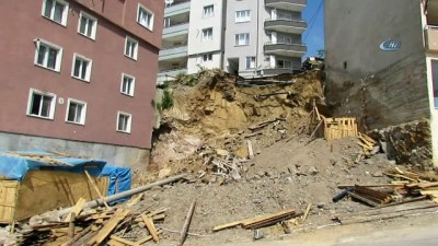 elektrik diregi -  Apartmanın altı oyuldu, vatandaşlar korkudan evlerine giremiyor Videosu