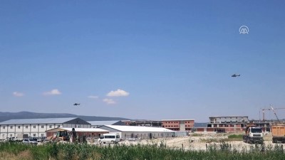 sparta - Kara Havacılık Okulunun taşınması - Helikopterlerin bir kısmı Isparta'ya ulaştı  Videosu