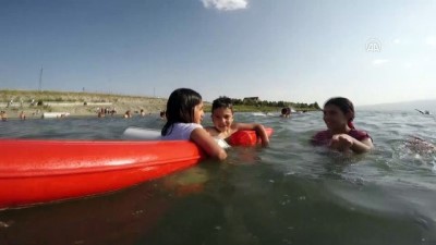 isaf - 'Kars'ın denizi' turistleri serinletiyor - KARS  Videosu