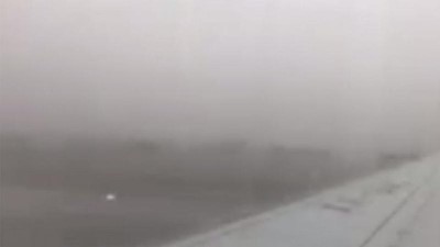 yolcu ucagi - Meksika'da uçağın düşüşü bir yolcu tarafından kaydedildi Videosu